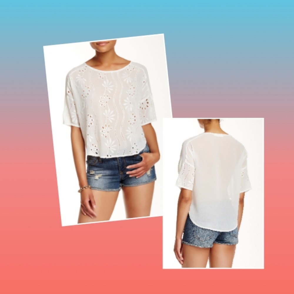 🚩 SALE Embroidered Cover Blouse Top M